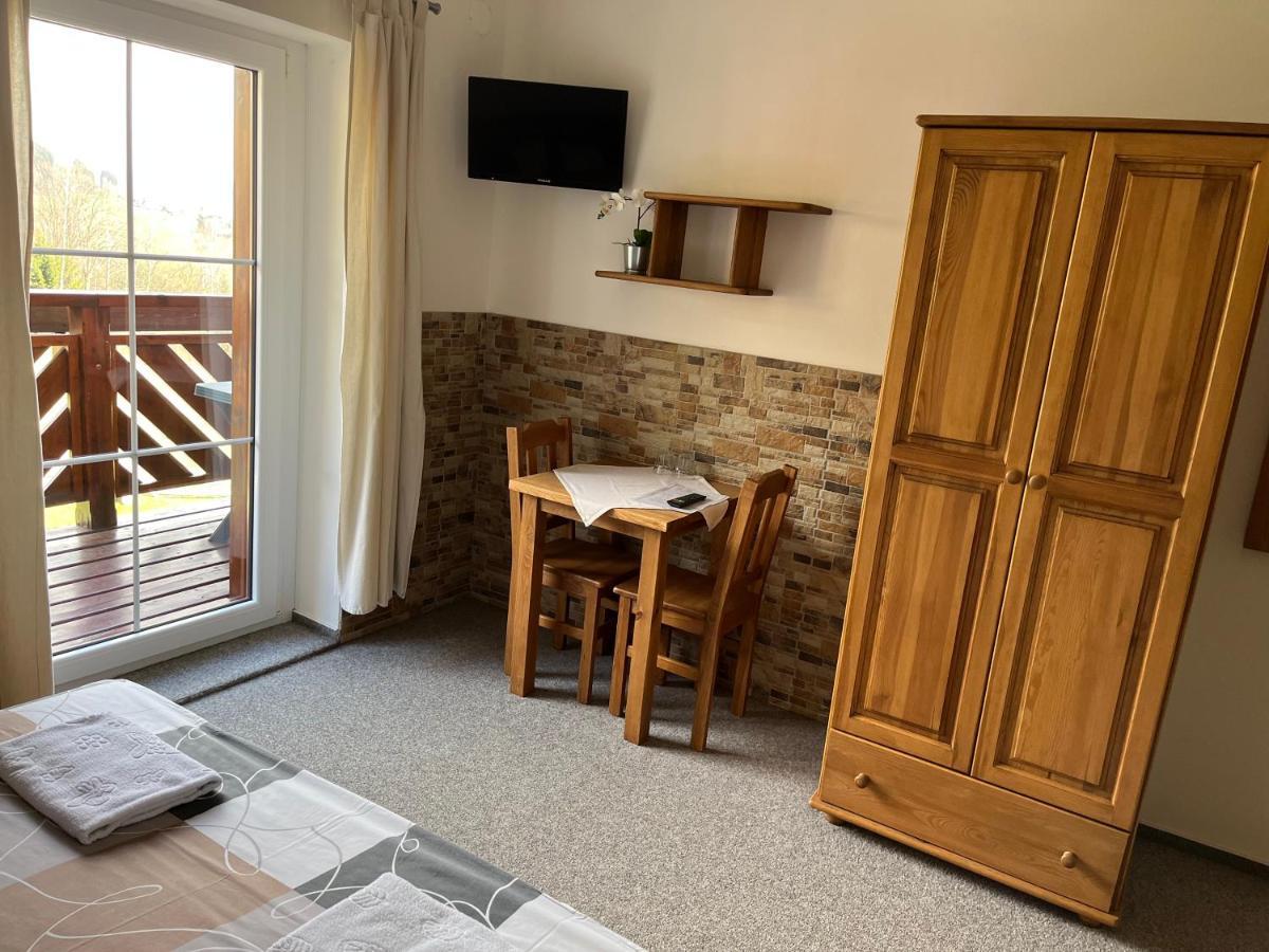 Na Planyrce Hotel Paseky nad Jizerou Bagian luar foto